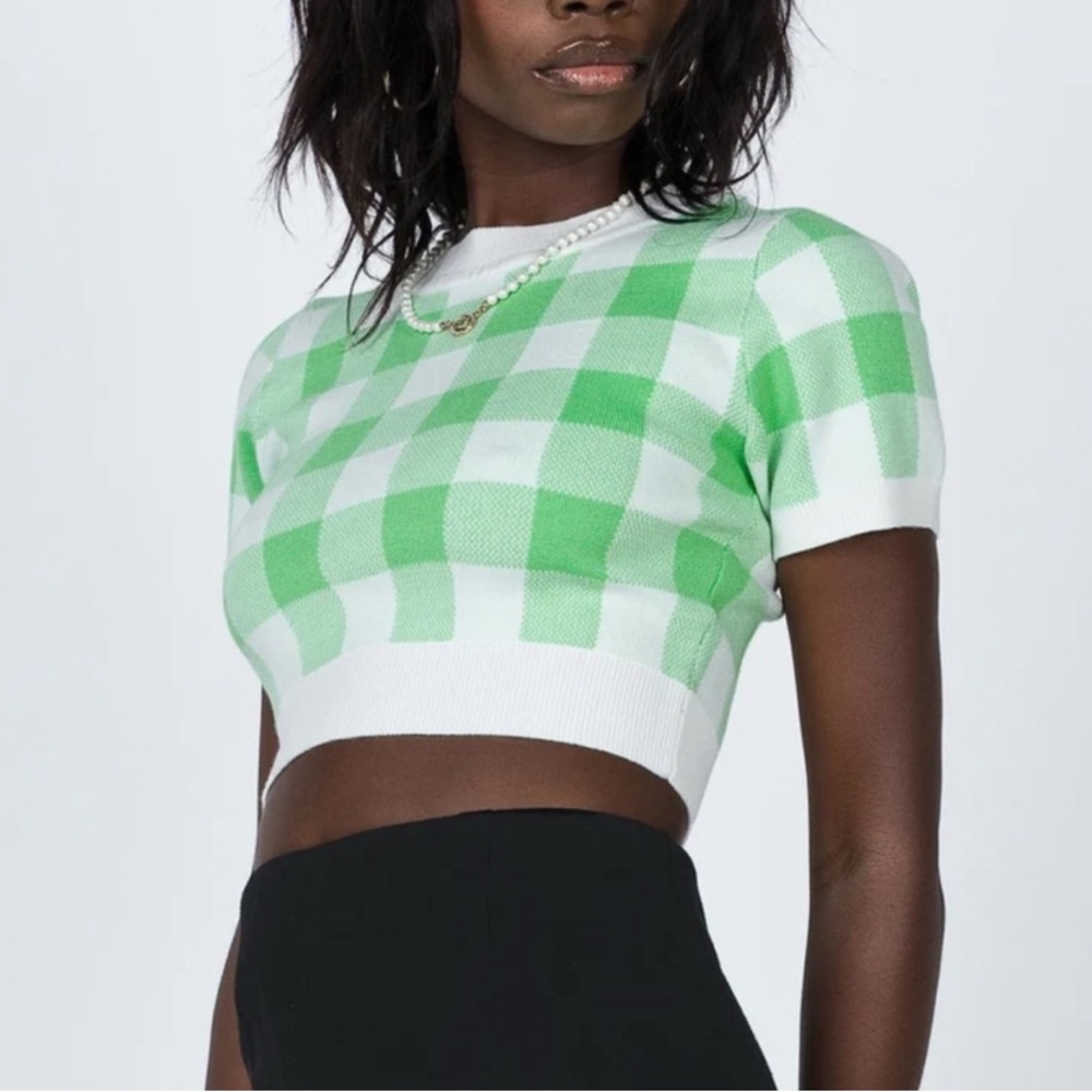 Cute Sweater crop
Princess Polly